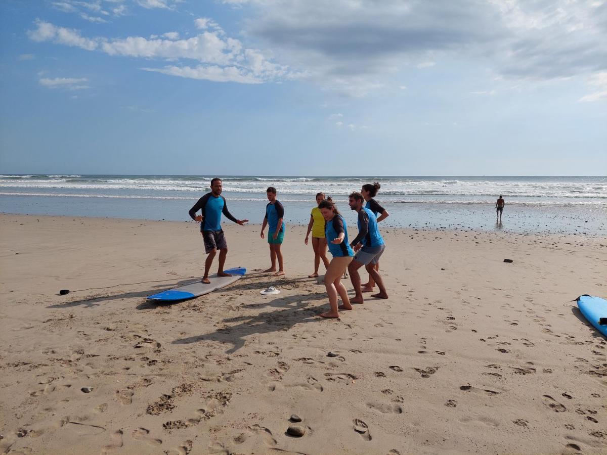 Cocobolo Surf Hotel & School Playa Santa Teresa  Bagian luar foto