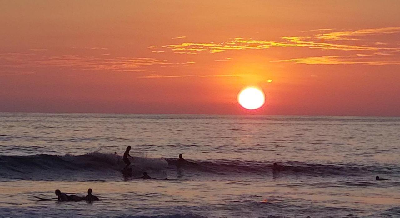 Cocobolo Surf Hotel & School Playa Santa Teresa  Bagian luar foto