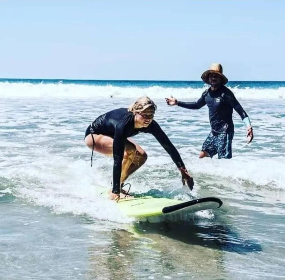 Cocobolo Surf Hotel & School Playa Santa Teresa  Bagian luar foto